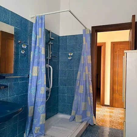 Casa Renato 2 *